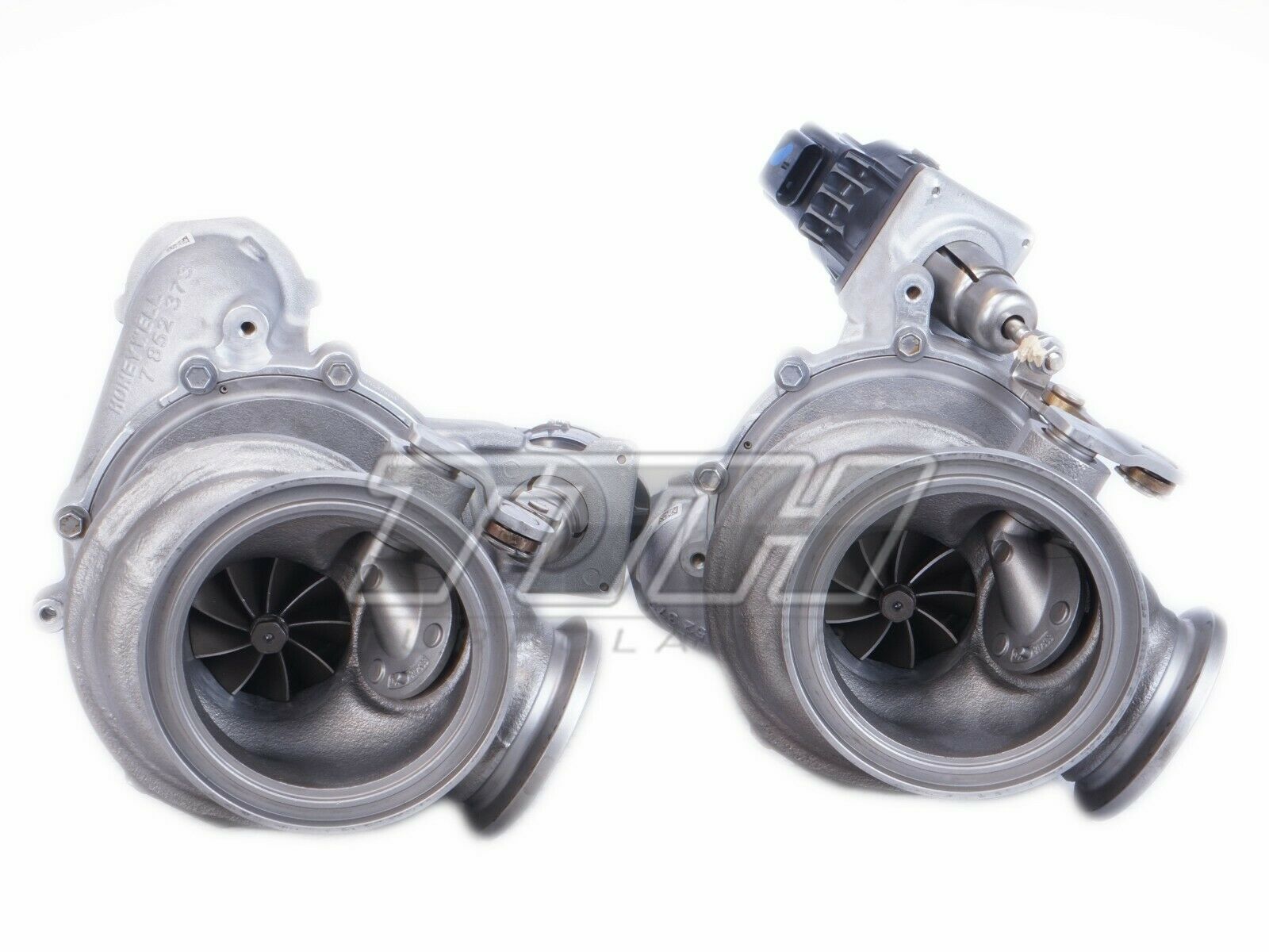BMW M5 F90 M8 F92 4.4L -850PS