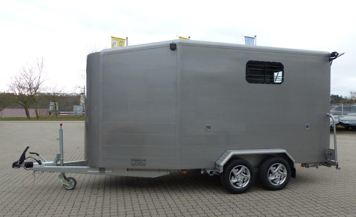 Tomason TR-Horse blackpolished